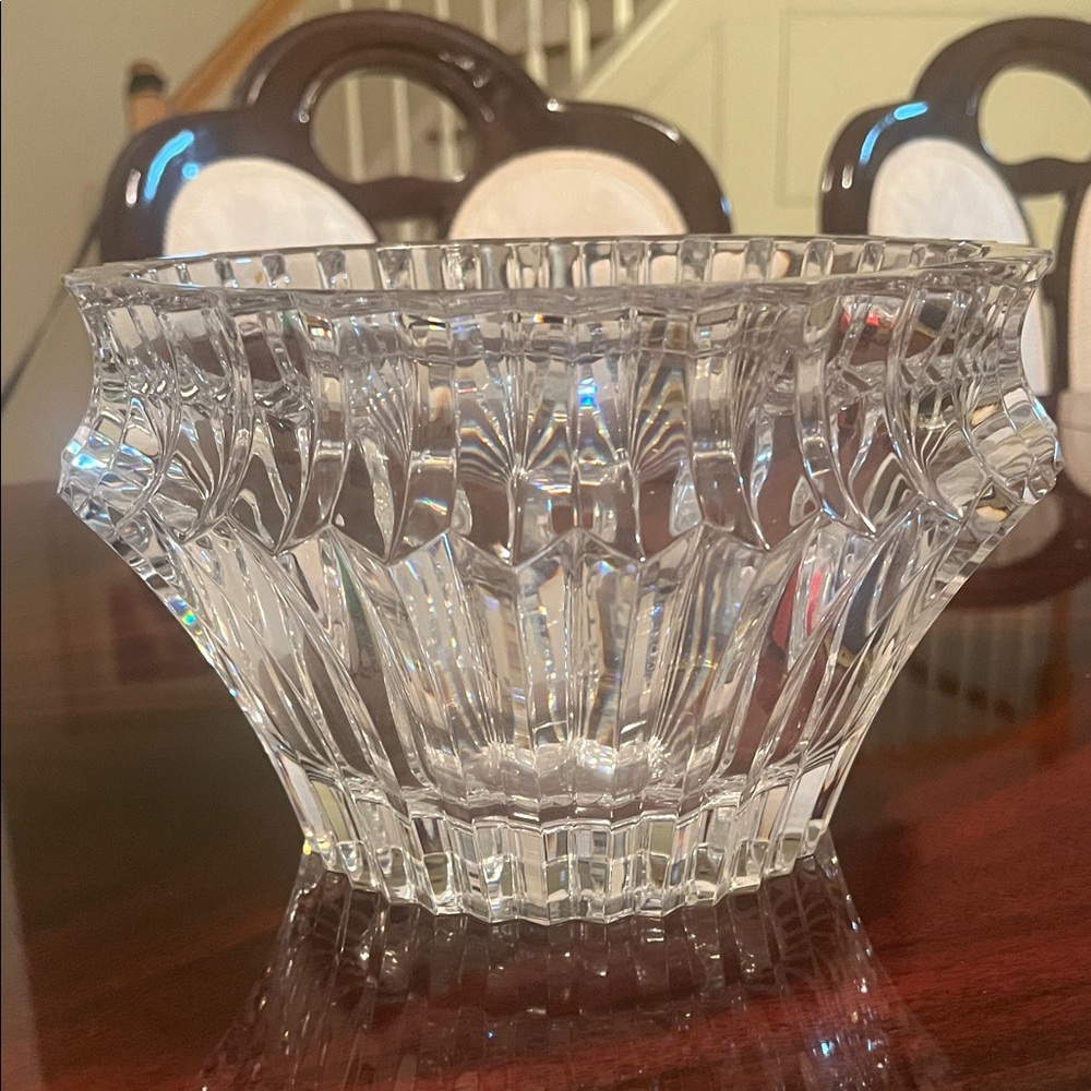 Elegant Crystal Glass Bowl